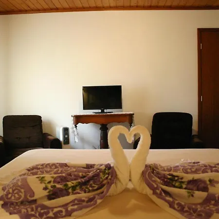Urzelina Guesthouse