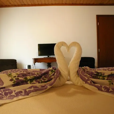 Urzelina Guesthouse * Urzelina