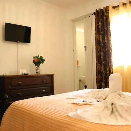 Urzelina Guesthouse Urzelina