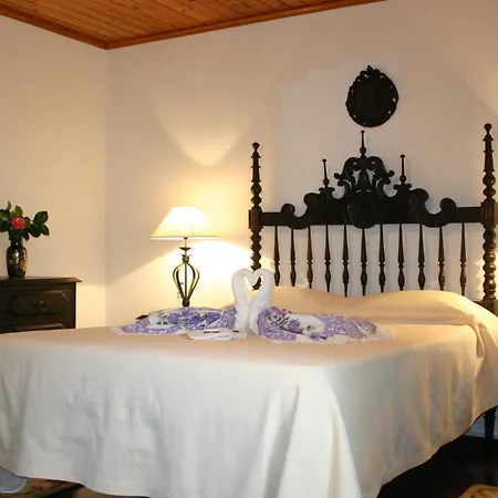 ベッド・アンド・ブレックファスト Urzelina Guesthouse *