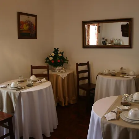 Urzelina Guesthouse